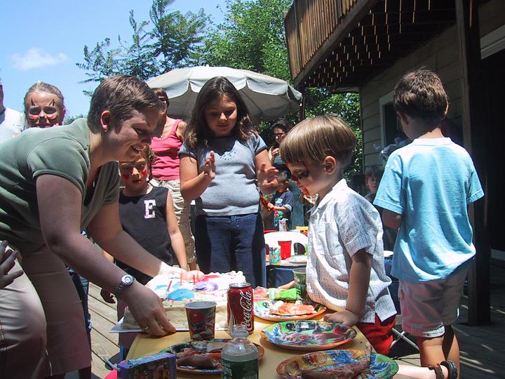 132-3207_IMG happy birthday cake.jpg